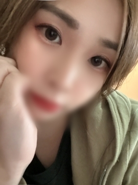 美波さわ