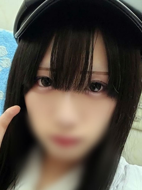 涼雪あいら